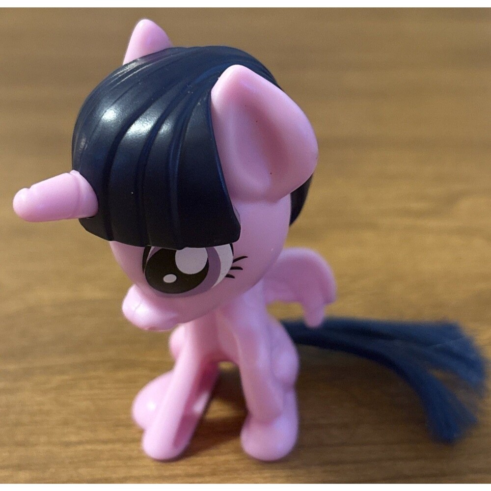Burger King My Little Pony 1026 Kids Meal Toy Figurine Pink Unicorn With Wings
